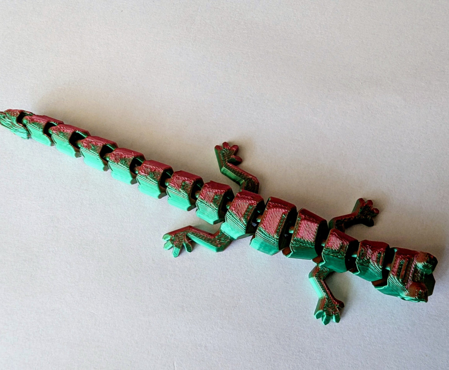 動く3Dプリントヤモリ